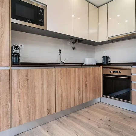 Bright New With Pool In - 5 Min Walk To The By Lisbeyond Apartament Portimão