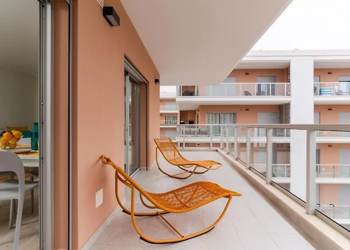 Apartament Bright New With Pool In - 5 Min Walk To The By Lisbeyond Portimão