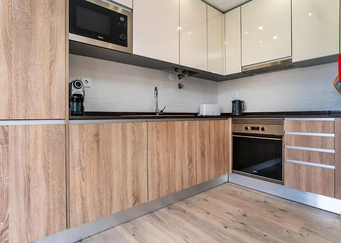 Bright New With Pool In - 5 Min Walk To The By Lisbeyond Apartament Portimão