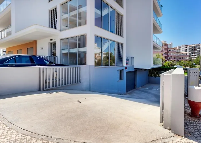 Bright New With Pool In - 5 Min Walk To The By Lisbeyond *