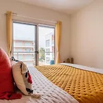 Bright New With Pool In - 5 Min Walk To The By Lisbeyond Appartement