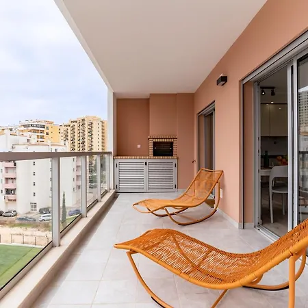 Apartment Sunny Brand New 2-bedroom - 500m From Da Rocha With Ac And Pool! Portimao