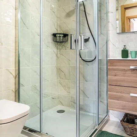 Apartment Bright New With Pool In - 5 Min Walk To The By Lisbeyond Portimão