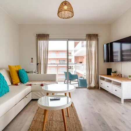 아파트 Bright New With Pool In - 5 Min Walk To The By Lisbeyond