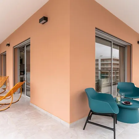 Bright New With Pool In - 5 Min Walk To The By Lisbeyond *