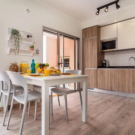 Διαμέρισμα Bright New With Pool In - 5 Min Walk To The By Lisbeyond Portimão